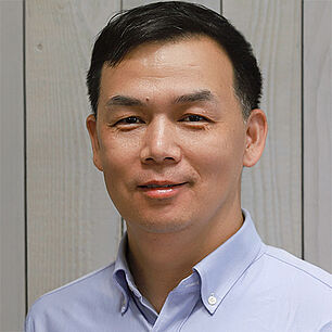 Dr. Liu Qiang