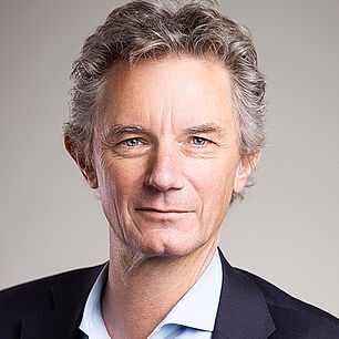 Dr. Norbert Alt